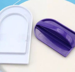 Plastic Cake Glider 2 in 1